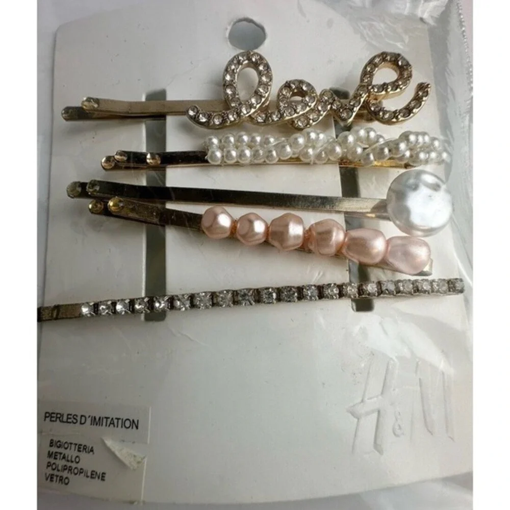 H&M Gold Tone Hair Clip Set 5pc Love Rhinestone Faux Pearl Bobby Pins New‎ J-01